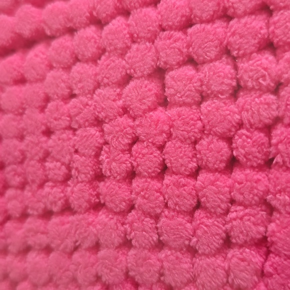 THE BIG ONE PINK 15-PIECE BATH SET SHOWER CURTAIN RUG RINGS LINER SET - Picture 6 of 8